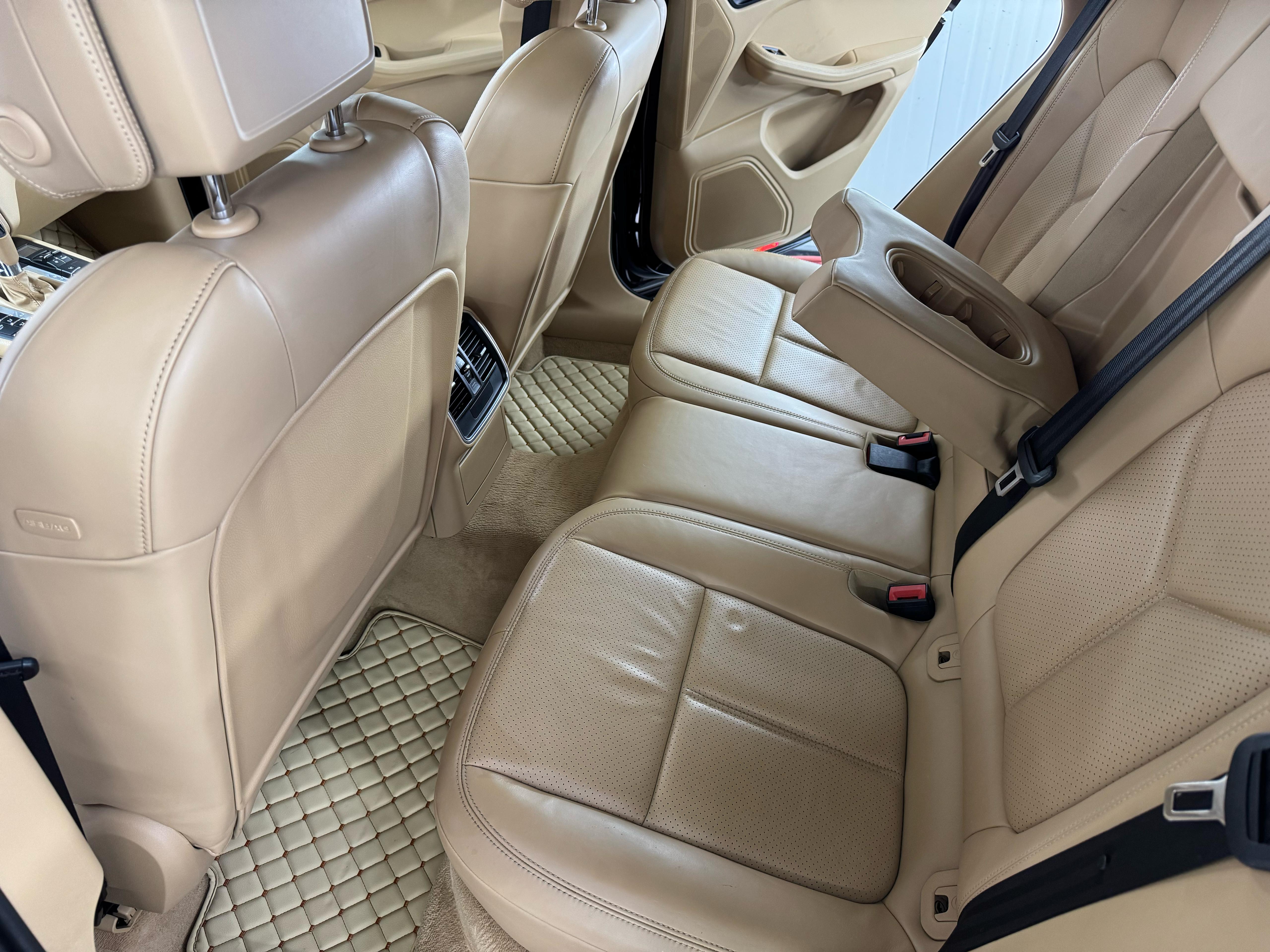 Arka Koltuk Temizliği